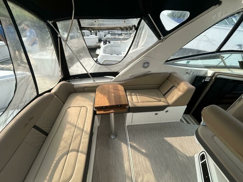 2016 Sea Ray 310 Sundancer