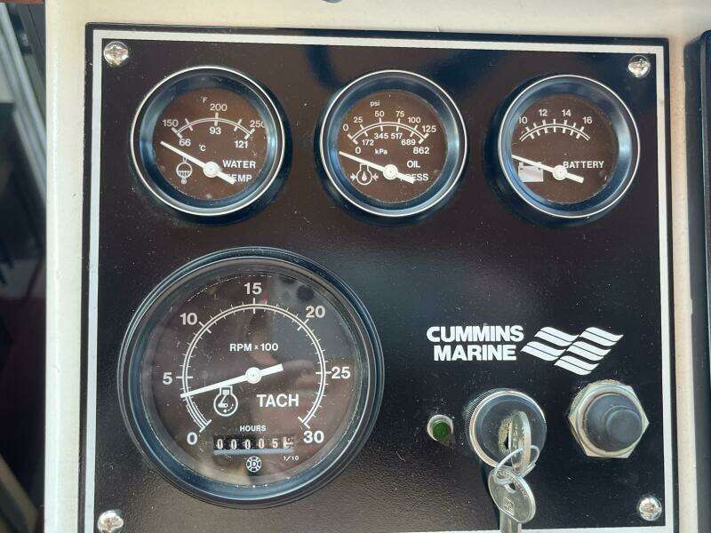 Engine gauges