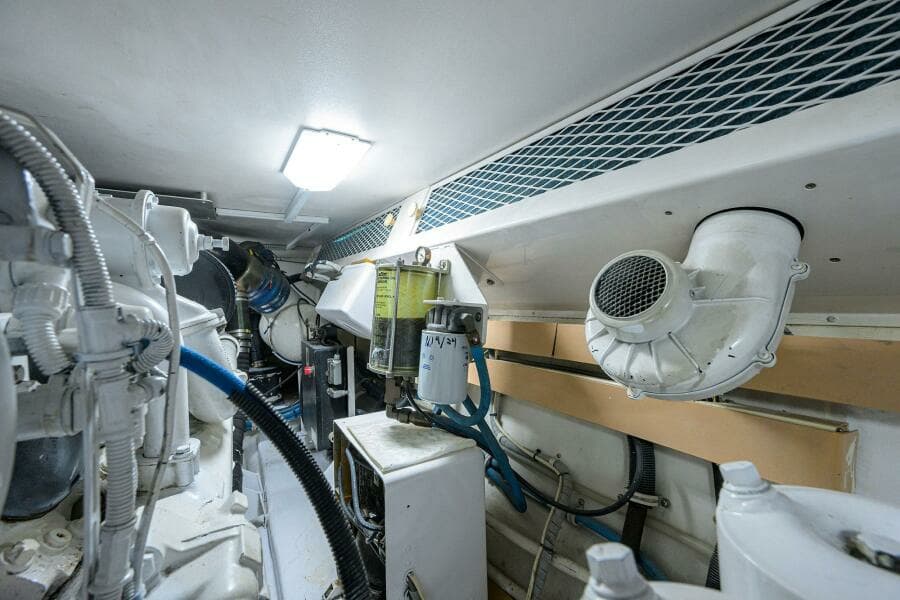 2000 Viking 50 Convertible