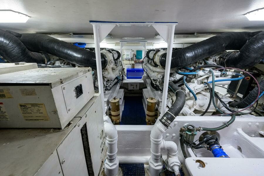 2000 Viking 50 Convertible