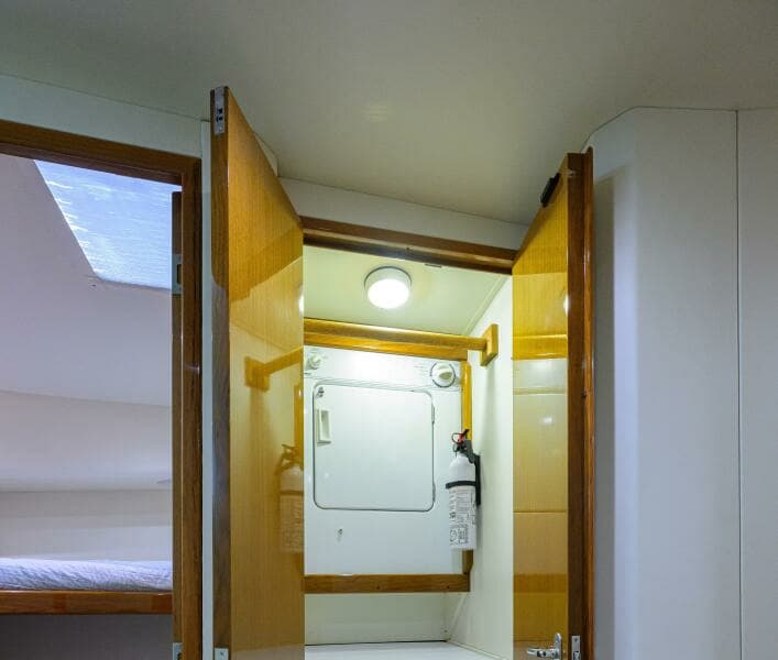 2000 Viking 50 Convertible