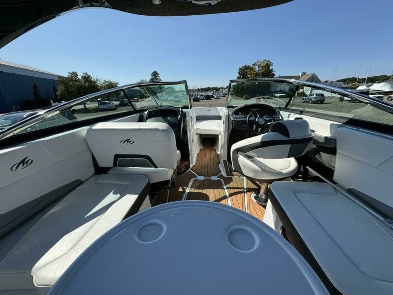 2017 Monterey 278 SS