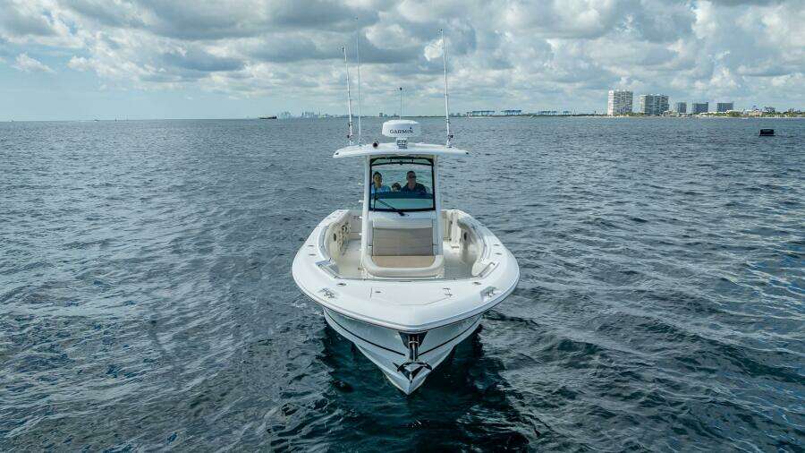 2017 Boston Whaler 330 Outrage