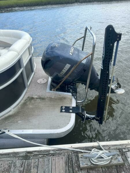 2017 Bennington 22SSRX