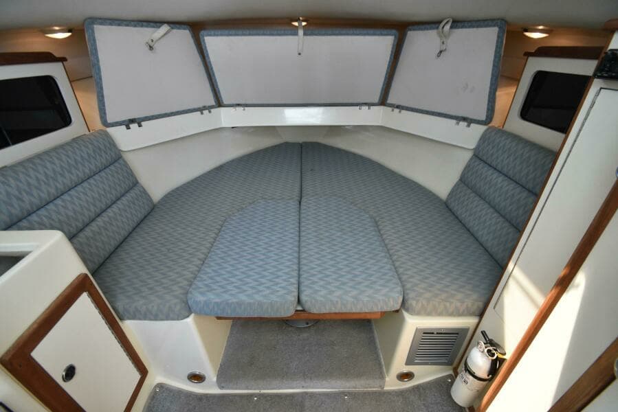 1998 Albin 28 TE Pilothouse