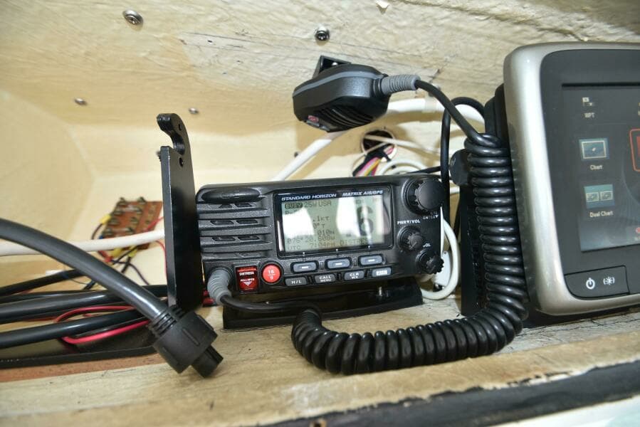 1998 Albin 28 TE Pilothouse