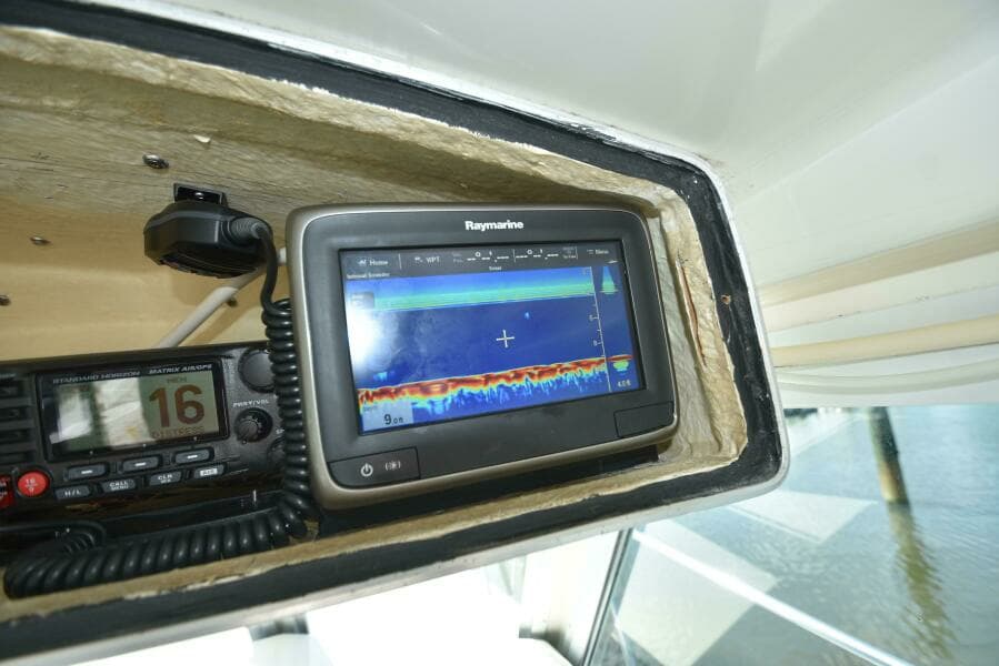 1998 Albin 28 TE Pilothouse