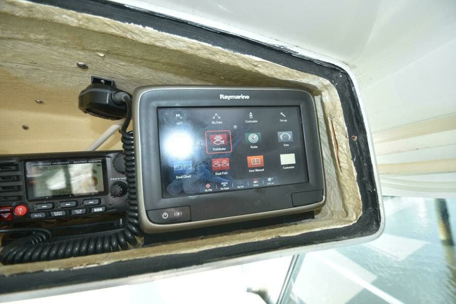 1998 Albin 28 TE Pilothouse