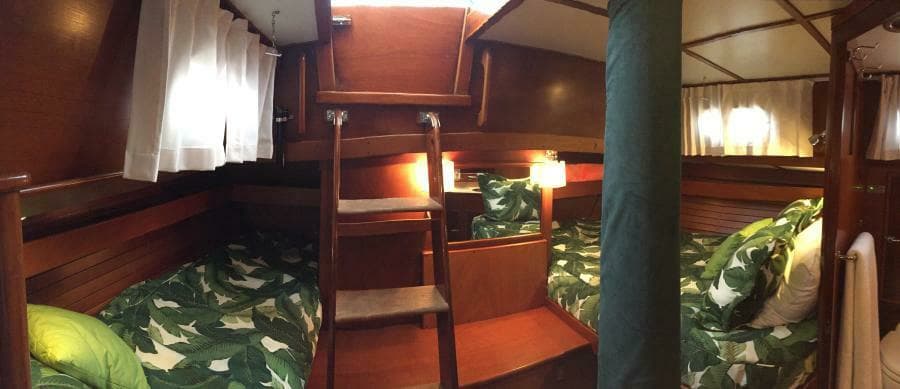 1982 Hinckley Sou'wester 59