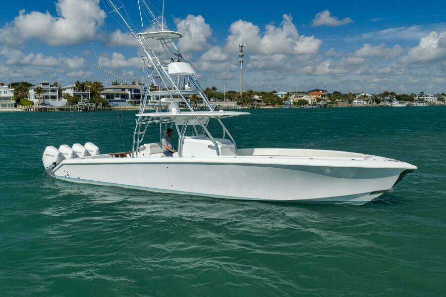 2016 Bahama Bahama 41