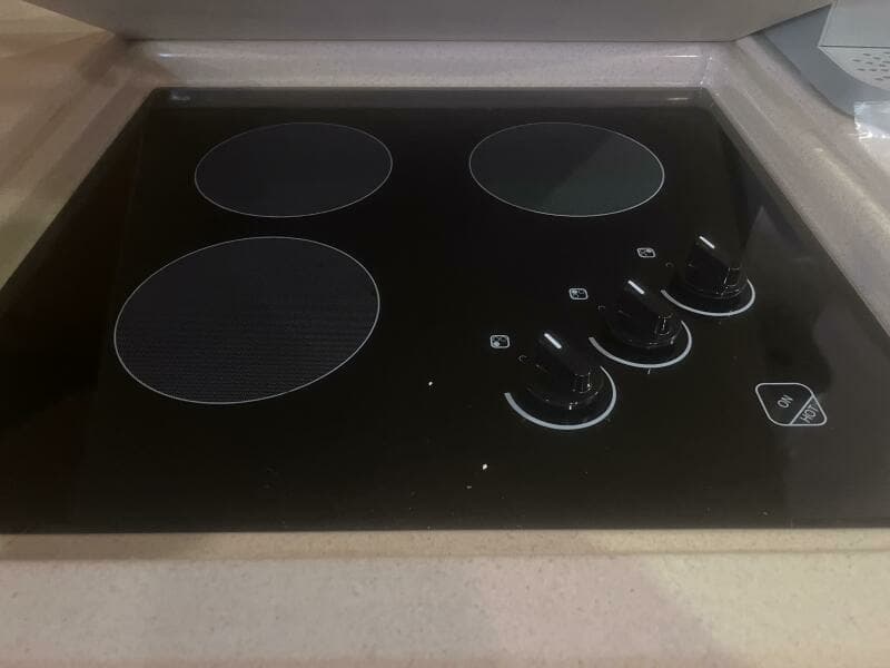 3 Burner KENYON Cooktop