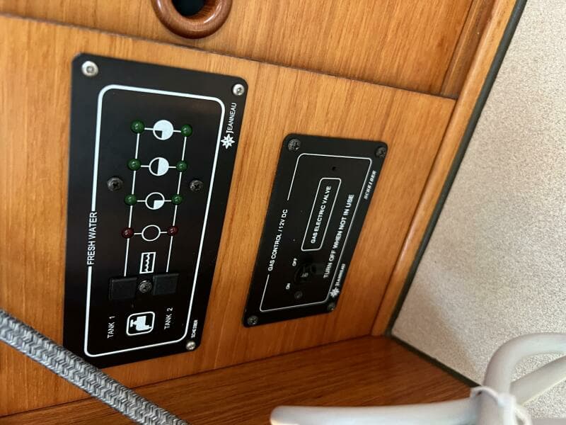 2005 Jeanneau Sun Odyssey 35