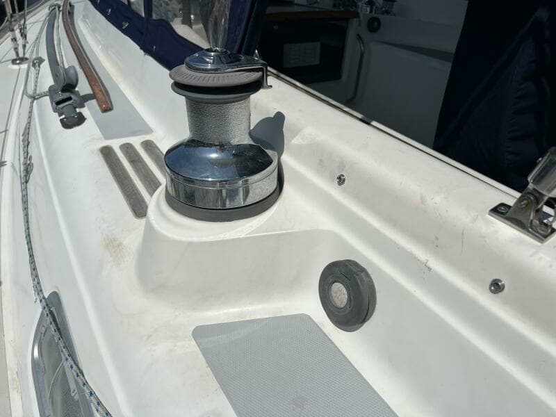 2002 Moody 38-2 Sloop