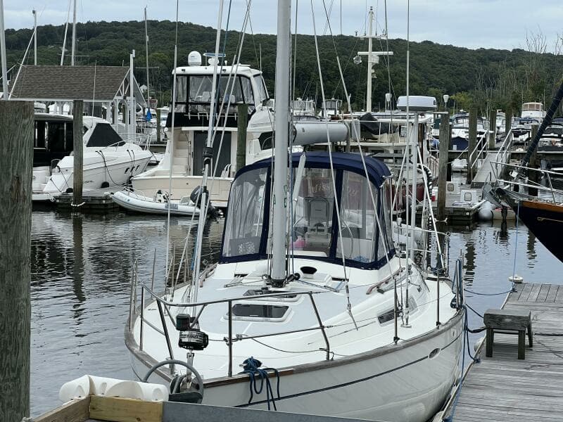 2002 Moody 38-2 Sloop