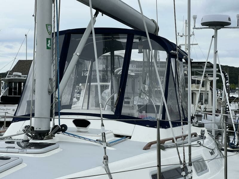 2002 Moody 38-2 Sloop