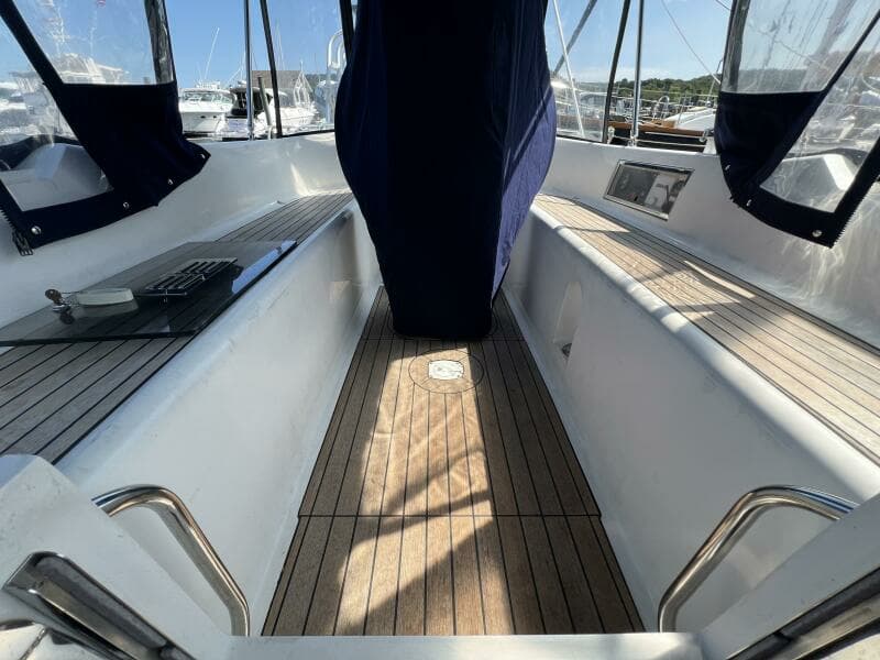 2002 Moody 38-2 Sloop