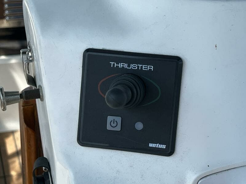 2002 Moody 38-2 Sloop