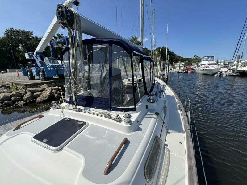 2002 Moody 38-2 Sloop