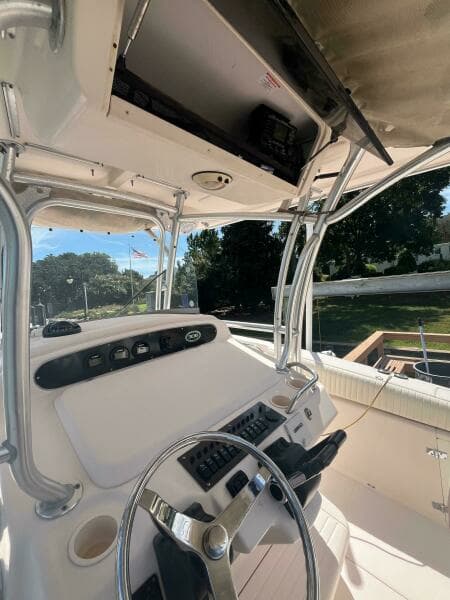 2007 Grady-White 306 Bimini