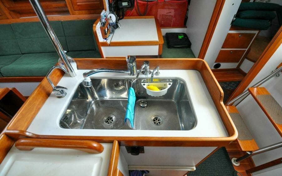 J/42 - Canty - Galley - Sink