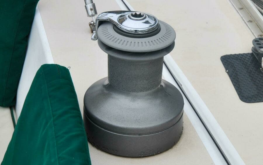 J/42 - Canty - Cockpit - Secondary Winch