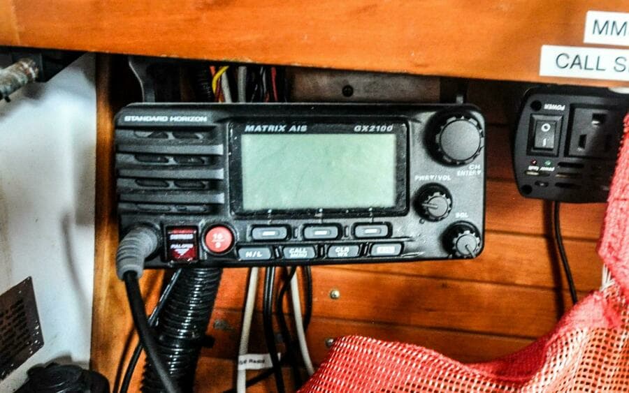 J/42 - Canty - Navigation Station - Marine VHF