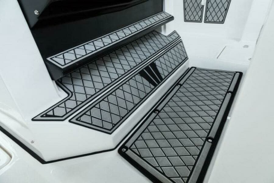 2025 Wellcraft 302 Fisherman