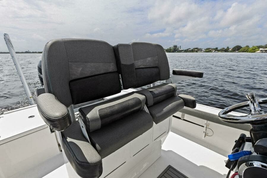 2022 Crevalle 26 HBW