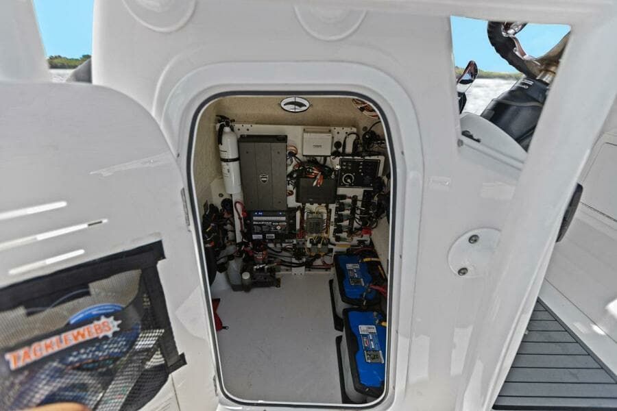 2022 Crevalle 26 HBW