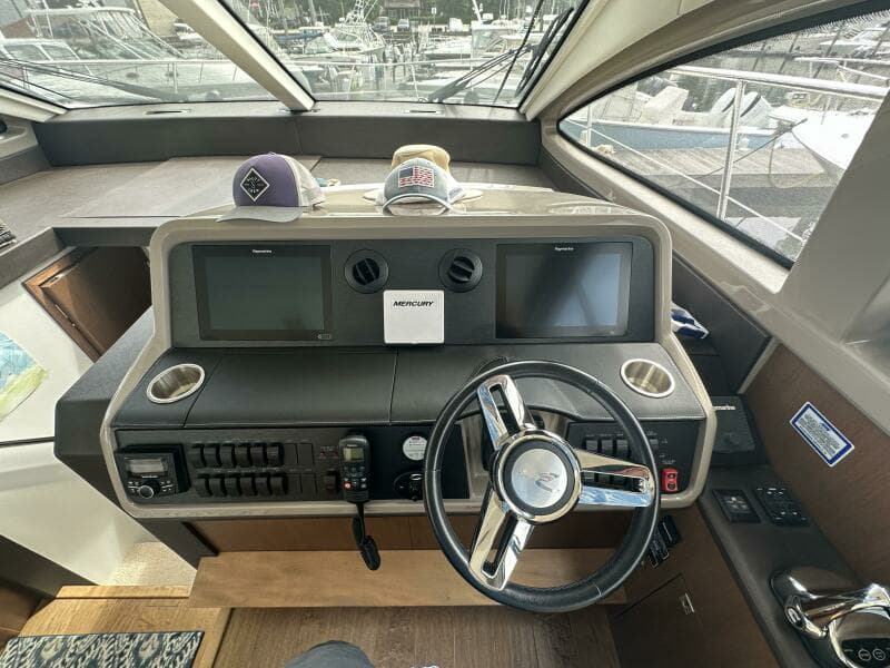 2018 Sea Ray Sundancer 400