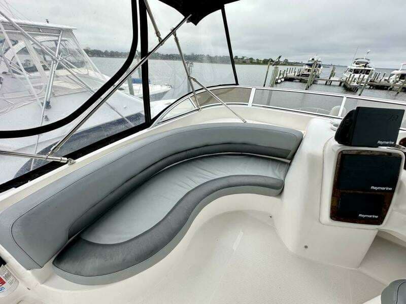 2007 Meridian 411 Sedan