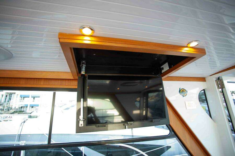 2024 True North Outboard Express