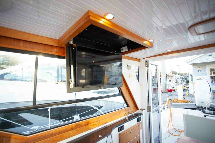 2024 True North Outboard Express