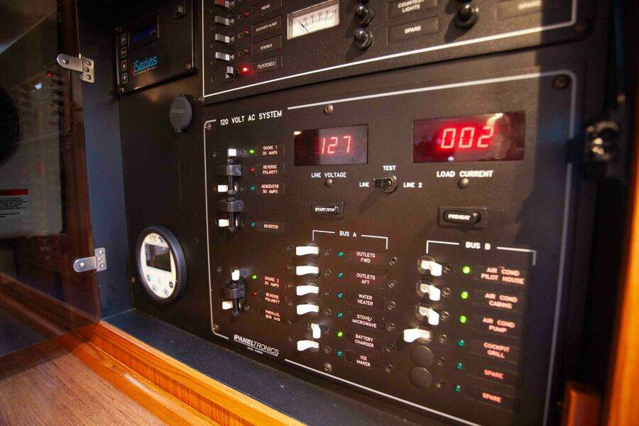 2024 True North Outboard Express