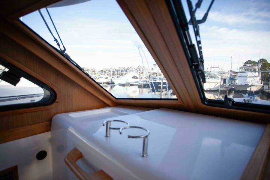 2024 True North Outboard Express