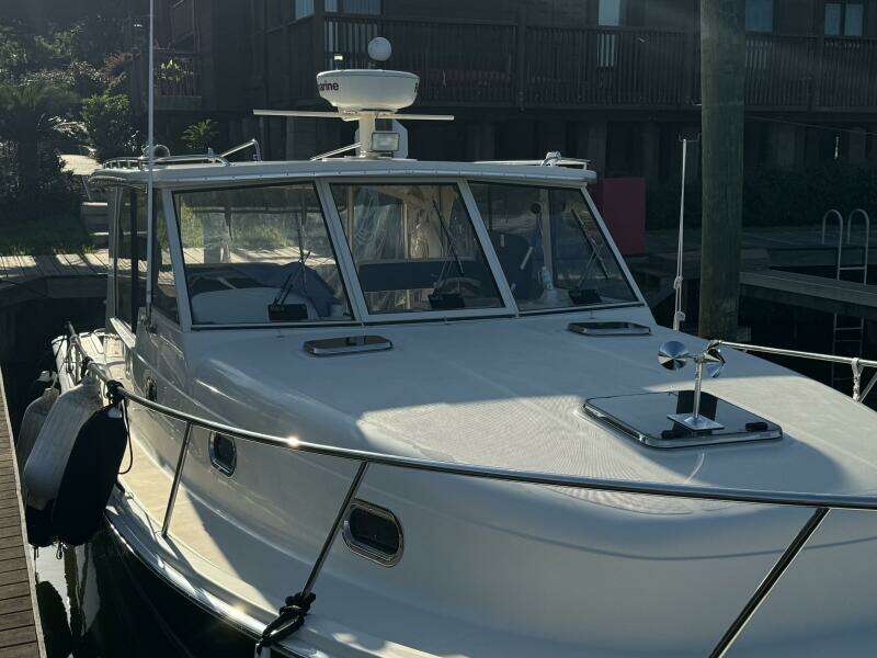 2008 Mainship 34 Pilot Hardtop