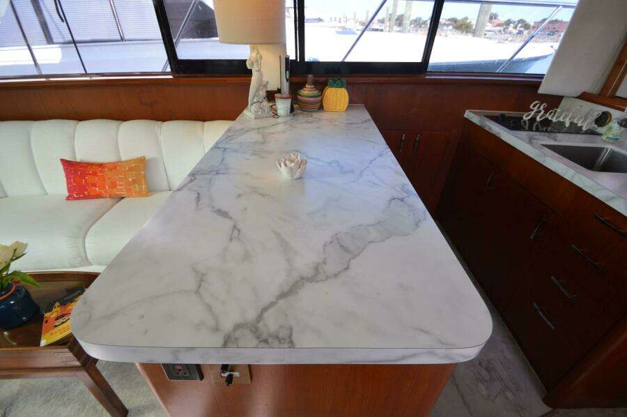 1995 Ocean 48 Cockpit Motor Yacht