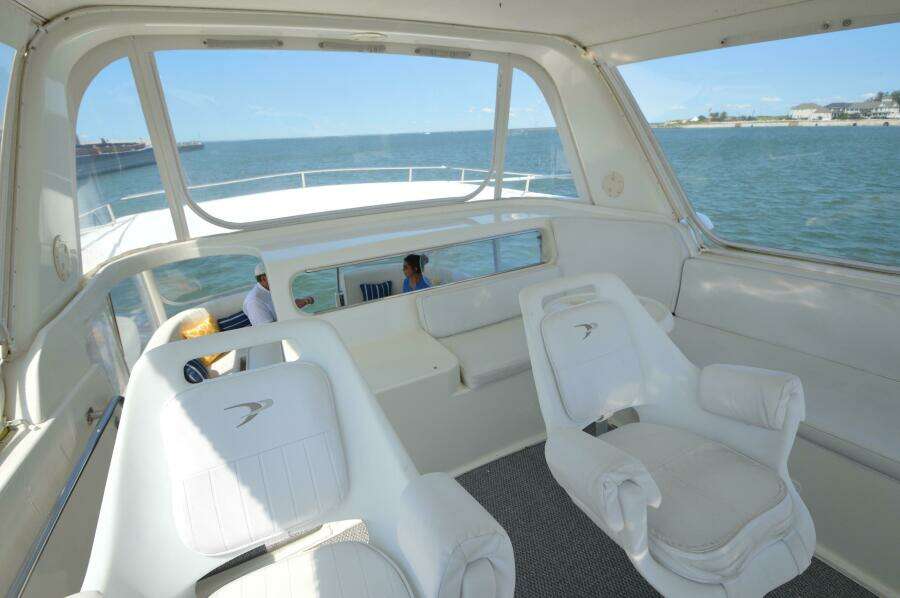 1995 Ocean 48 Cockpit Motor Yacht
