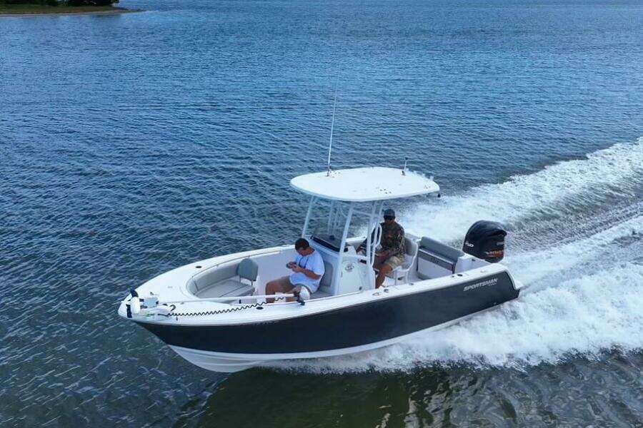 2020 Sportsman 232 Open Platinum