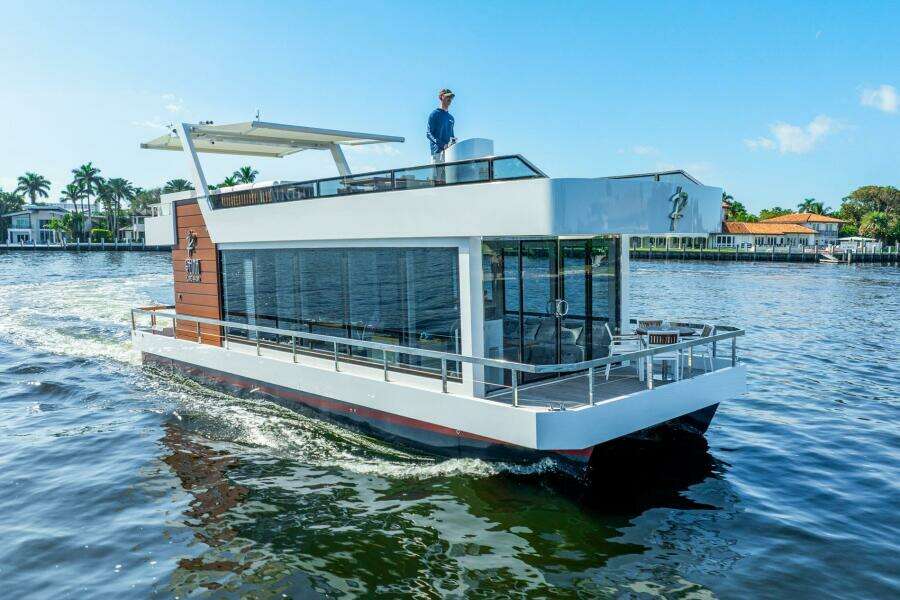 2023 Reina Boats 44DR