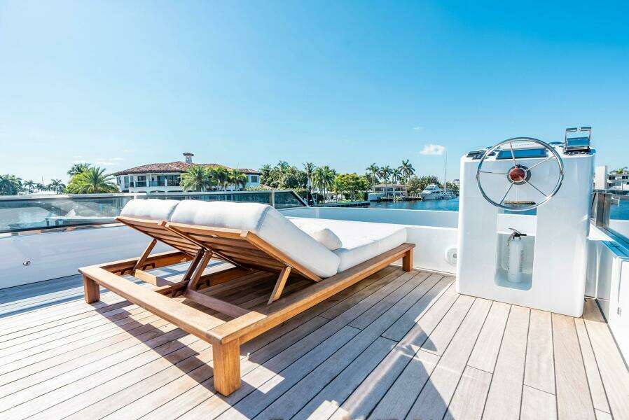 2023 Reina Boats 44DR