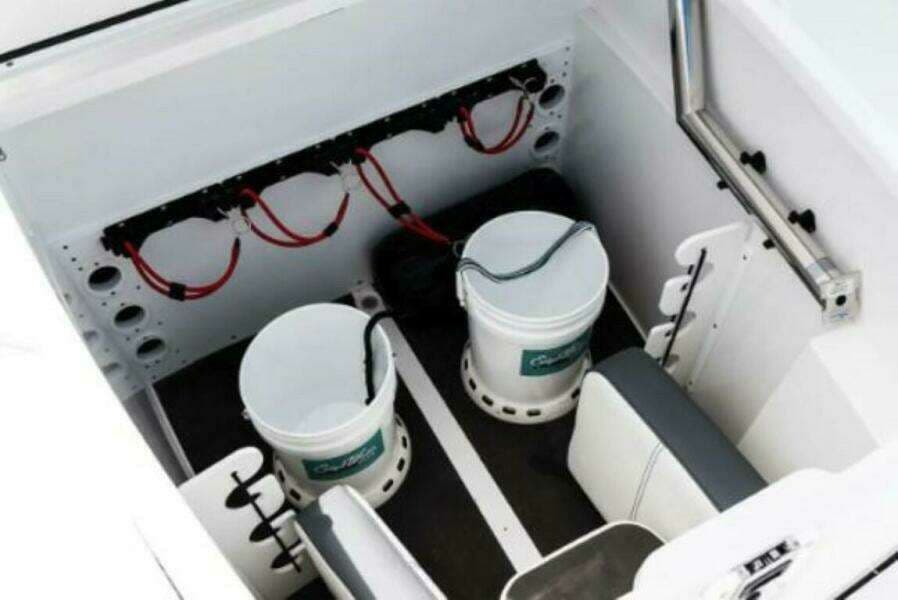 2025 Edgewater 340CC