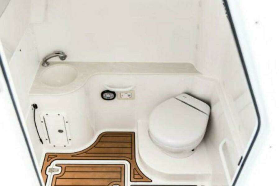 2025 Edgewater 340CC