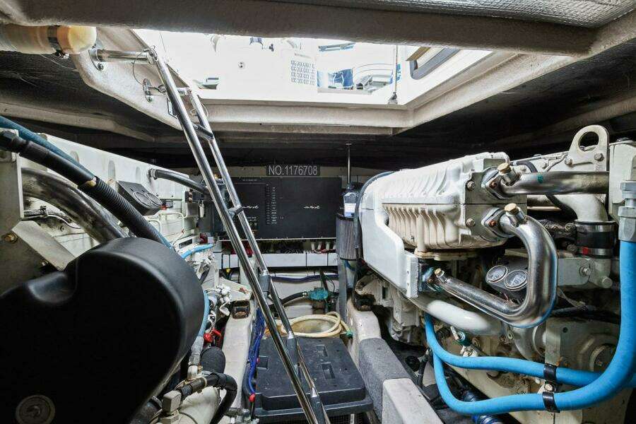 2005 Sea Ray 500 Sundancer