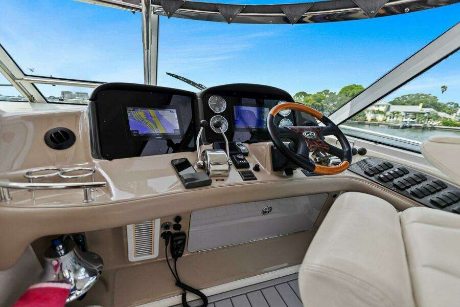 2005 Sea Ray 500 Sundancer