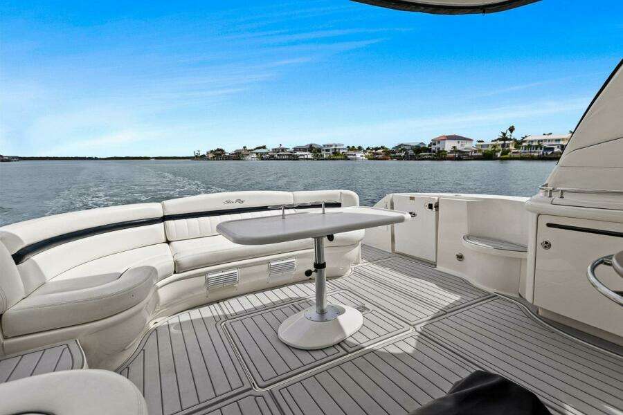 2005 Sea Ray 500 Sundancer