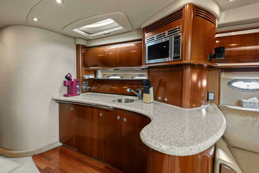 2005 Sea Ray 500 Sundancer