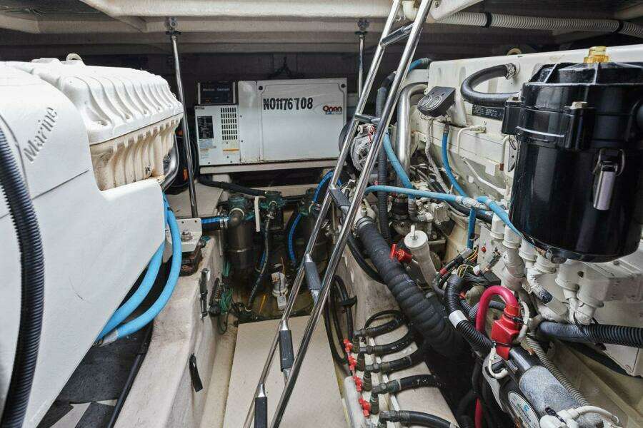 2005 Sea Ray 500 Sundancer