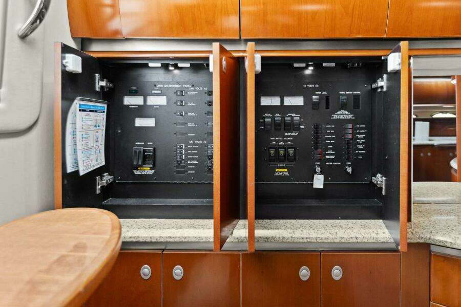 2005 Sea Ray 500 Sundancer