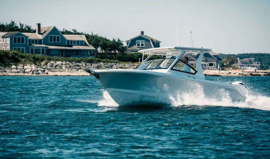 2025 Edgewater 262CX